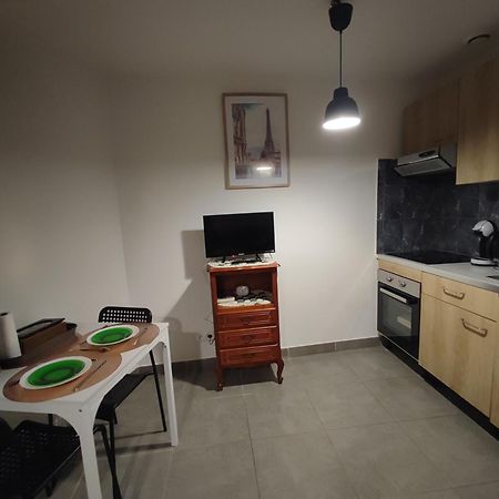 Le Calme Apartamento Bourges Exterior foto