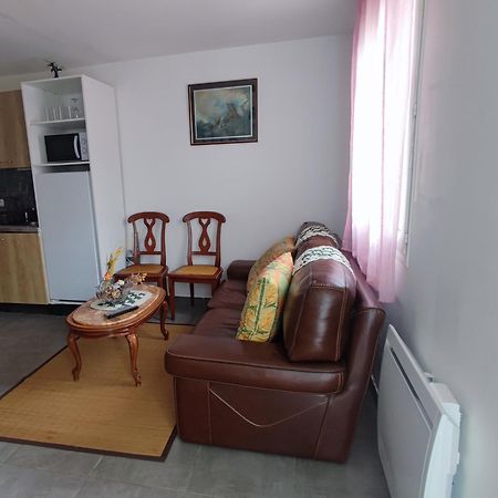 Le Calme Apartamento Bourges Exterior foto